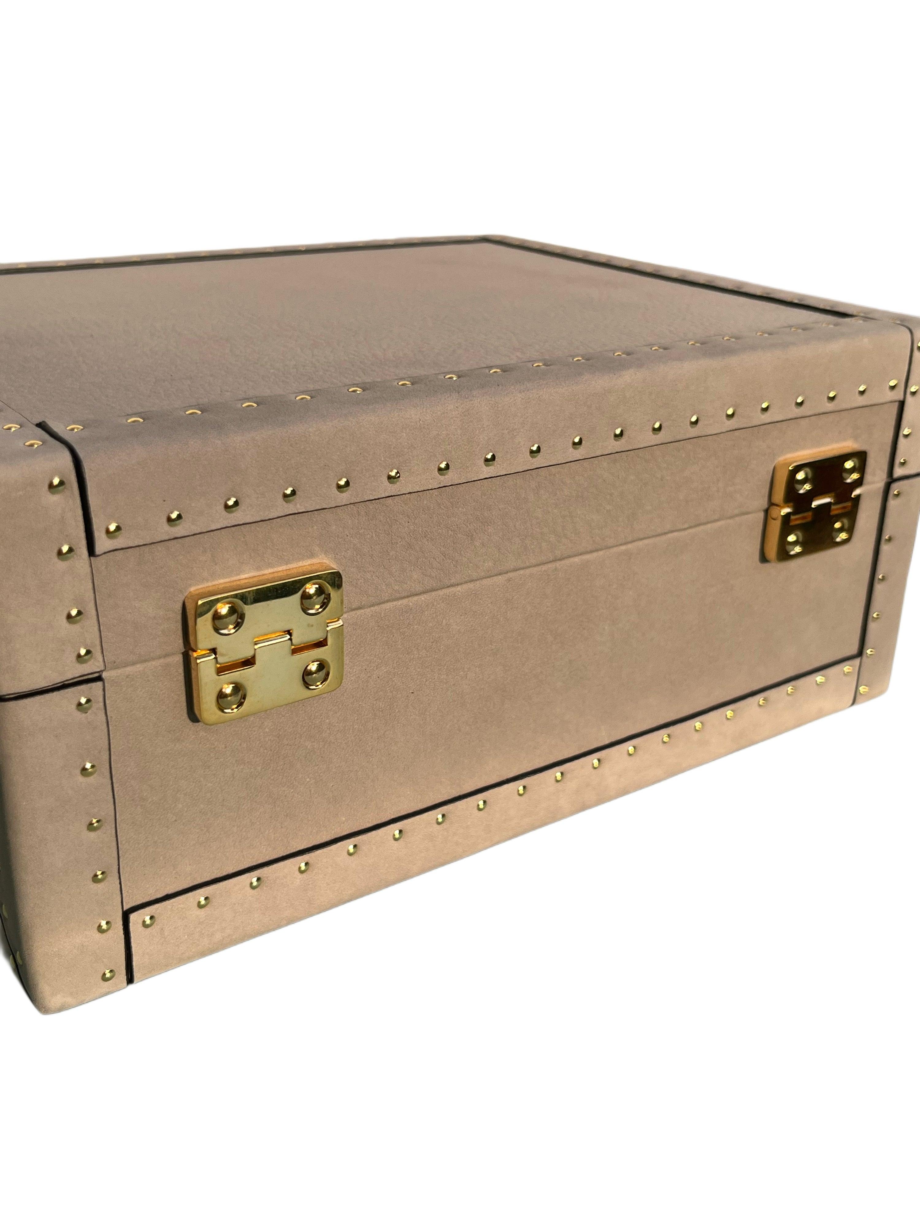 Nabuk Leather Jewelry Box